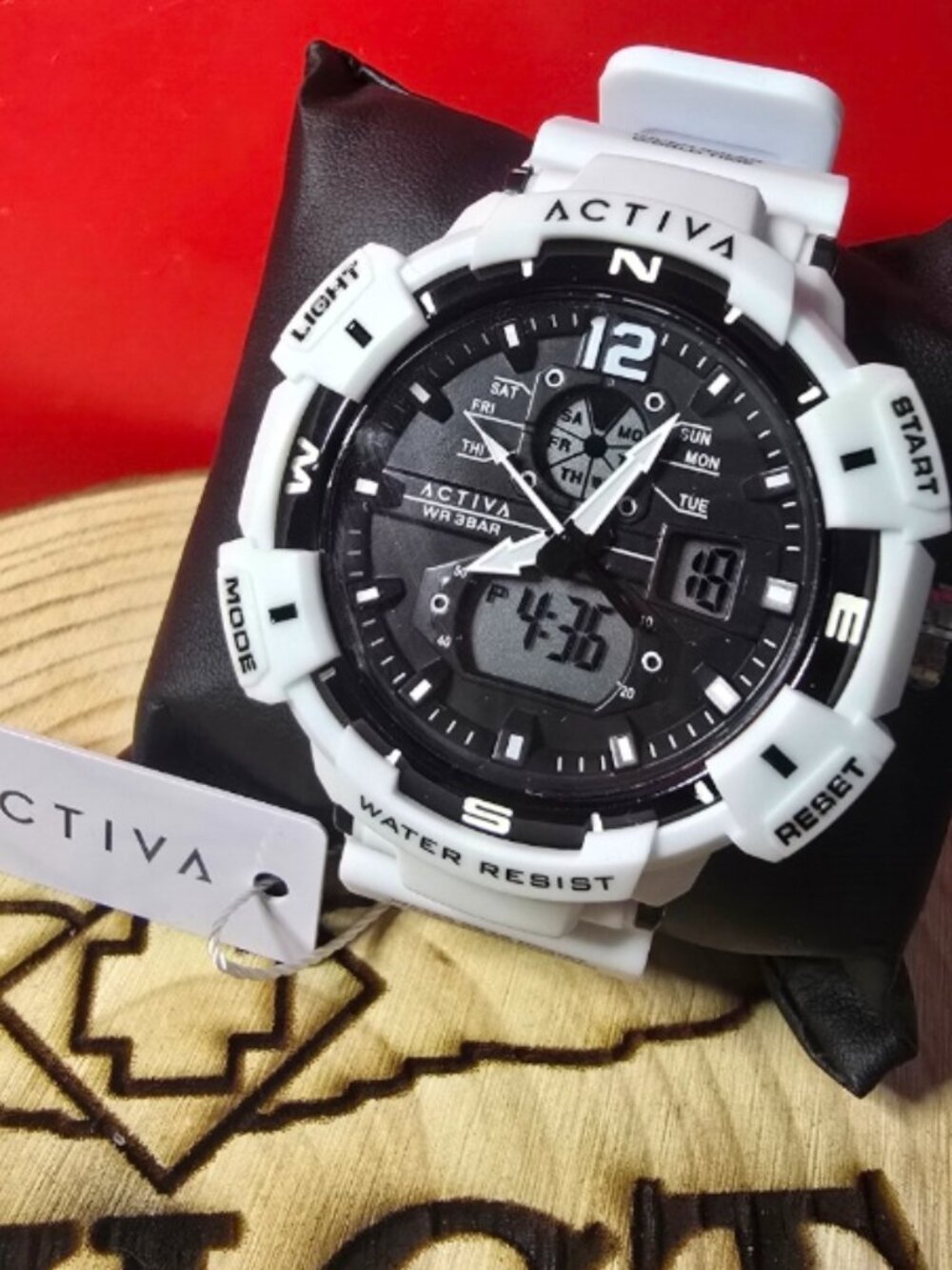 Montres Prestige Women's Watch